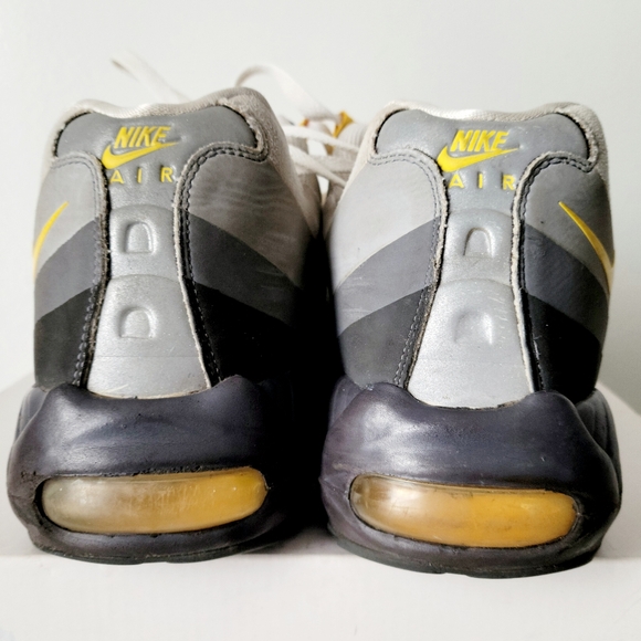 Nike Air Max 95 - Picture 2 of 7